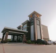 La Quinta Inn & Suites by Wyndham Big Spring hotel detail image 4