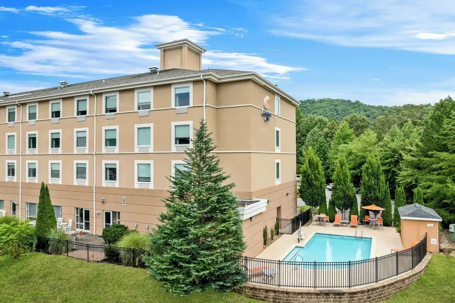 Comfort Inn Sylva - Cullowhee hotel detail image 6