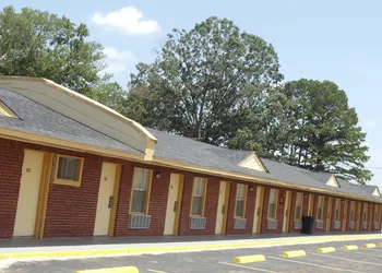 Antlers Budget Inn hotel thumbnail 7