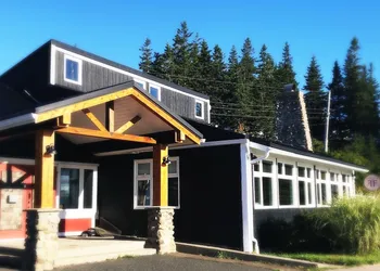 The Iona Heights Inn hotel thumbnail 3
