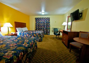 Passport Inn and Suites - Middletown hotel thumbnail 2