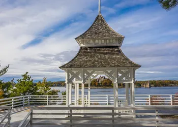 Bonnie Castle Resort & Marina hotel thumbnail 5