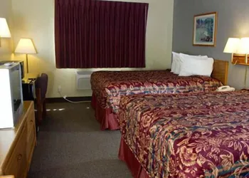 Cherokee Inn hotel thumbnail 3