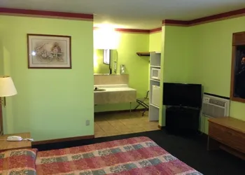 King's Inn hotel thumbnail 4
