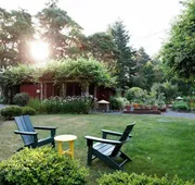 Captain Whidbey hotel detail image 4