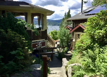 The Tuwanek Hotel and Spa hotel thumbnail 5
