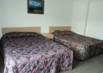 Oasis Hotel hotel thumbnail 6
