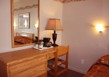 Motel Le JoliBourg hotel thumbnail 6