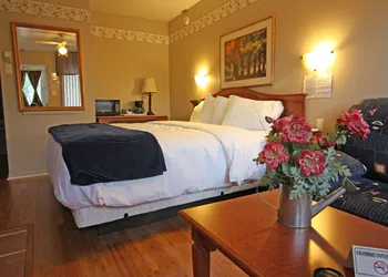 Motel Le JoliBourg hotel thumbnail 7