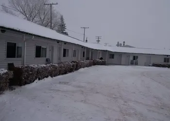 Sundown Motel hotel thumbnail 2
