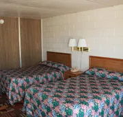 Budget Lakeview Inn hotel detail image 3