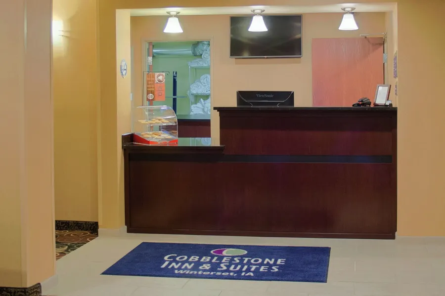 Cobblestone Inn & Suites - Winterset, IA hotel detail image 2
