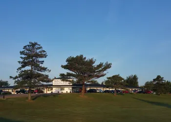 Sackville Inn hotel thumbnail 3