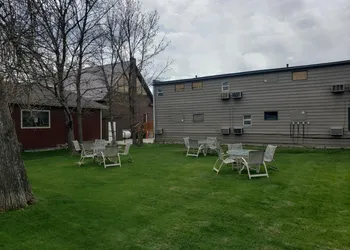 Autumn's Inn hotel thumbnail 8