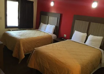Brick Motor Inn hotel thumbnail 5