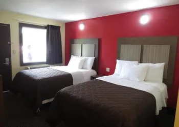 Brick Motor Inn hotel thumbnail 6