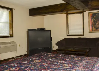 Countryside Motel hotel thumbnail 5
