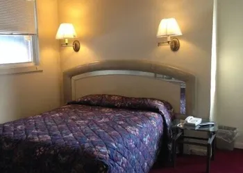 Countryside Motel hotel thumbnail 6