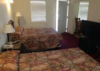 Countryside Motel hotel thumbnail 7