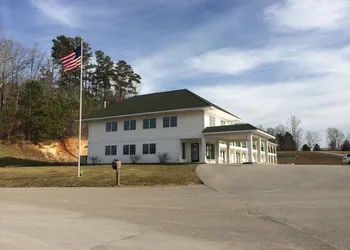 Hurricane Inn hotel thumbnail 2