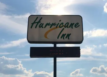 Hurricane Inn hotel thumbnail 4