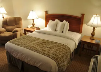 Fort Davidson Hotel hotel thumbnail 8