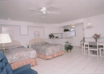 Sand Castle Motel hotel thumbnail 5