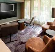 Courtyard by Marriott Chicago O'Hare hotel detail image 3
