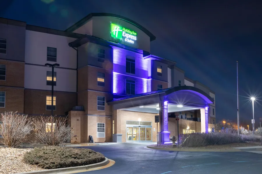 Holiday Inn Express & Suites Englewood Denver South by IHG hotel detail image 2