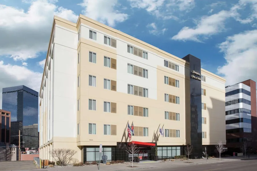 Hampton Inn & Suites Denver-Downtown hotel detail image 2
