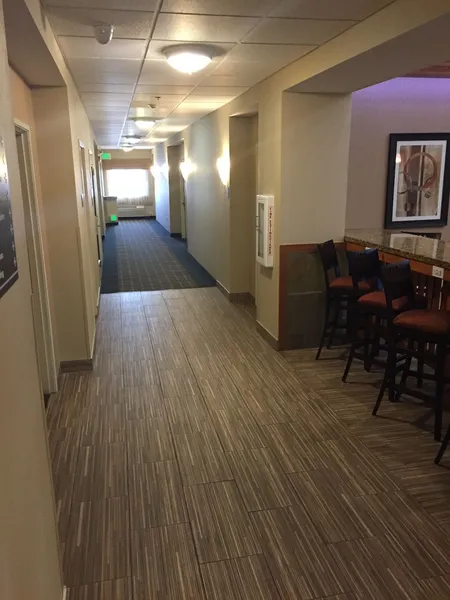 Best Western Plus Gateway Inn & Suites hotel detail image 6