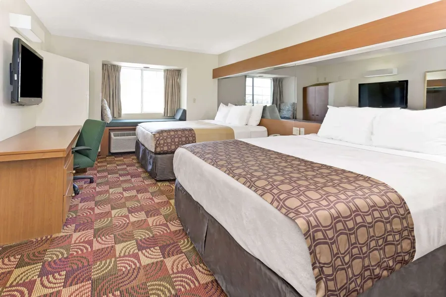 Microtel Inn & Suites by Wyndham Denver Airport hotel detail image 6