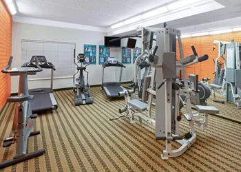 La Quinta Inn & Suites by Wyndham Houston Galleria hotel thumbnail 6