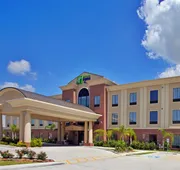 Holiday Inn Express & Suites Deer Park by IHG hotel detail image 5