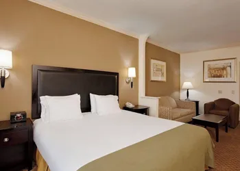 ASPEN GRAND HOTEL LaPorte hotel thumbnail 6