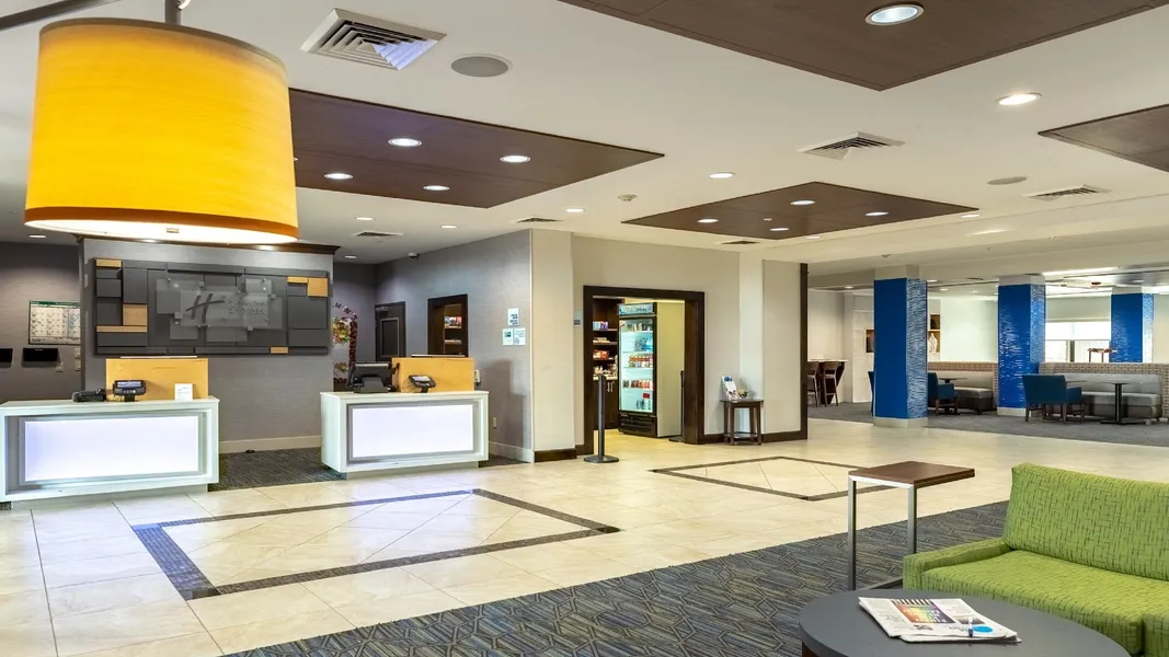 Holiday Inn Express & Suites Houston South near Pearland by IHG hotel detail image 2