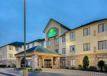 Staybridge Suites Spring - Woodlands Area hotel thumbnail 2