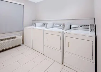 Staybridge Suites Spring - Woodlands Area hotel thumbnail 8
