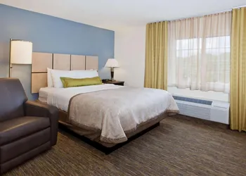 Sonesta Simply Suites Houston W Beltway hotel thumbnail 2