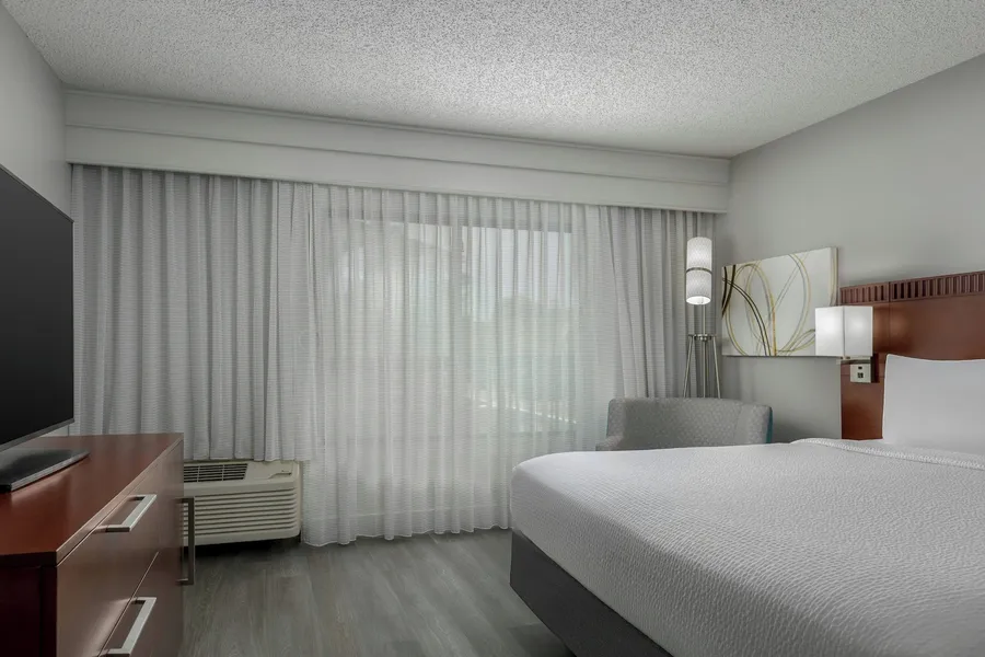 Courtyard by Marriott Houston Rice University hotel detail image 6