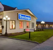 Travelodge by Wyndham Niagara Falls hotel detail image 3