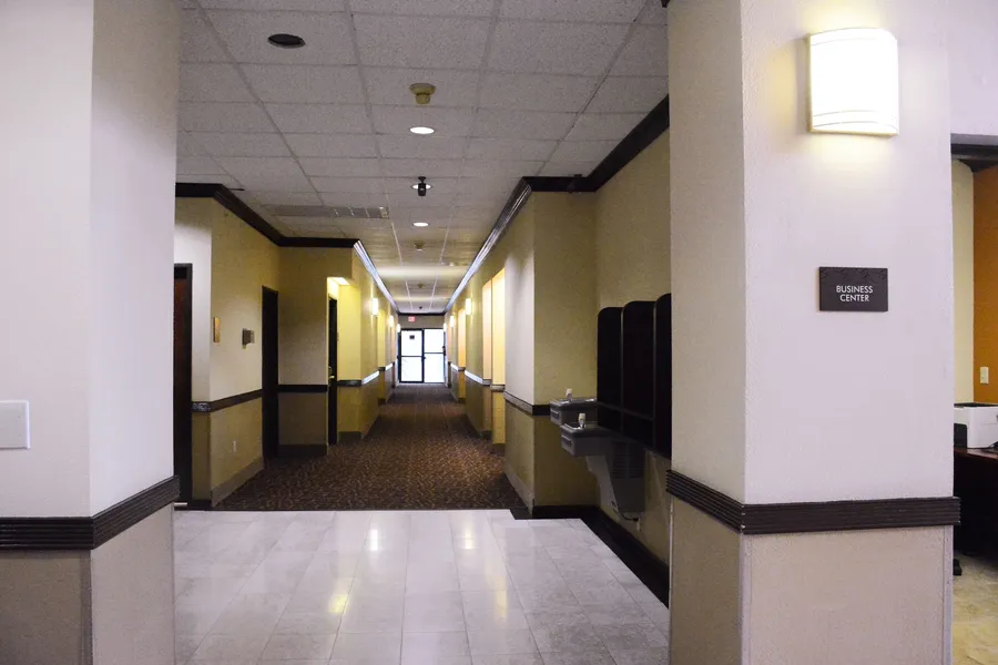 Comfort Suites Bush Intercontinental Airport hotel detail image 6