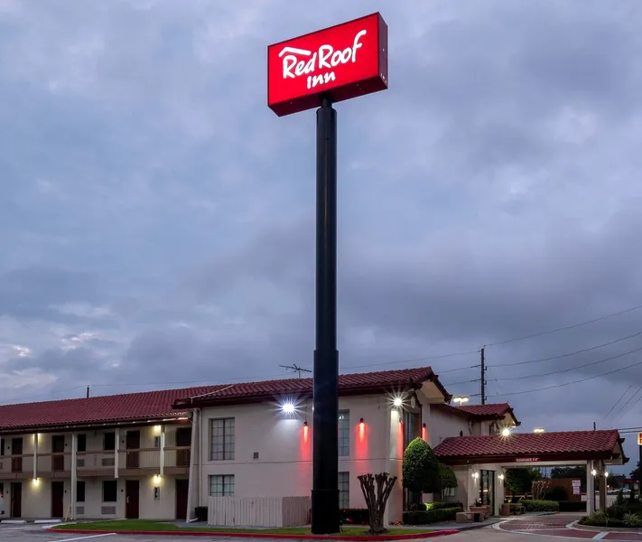 Red Roof Inn Houston North - FM 1960 & I-45 hotel detail image 2