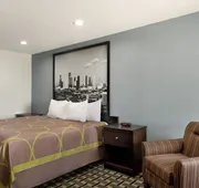 Crystal Inn Northeast Houston Downtown I-610 hotel detail image 5