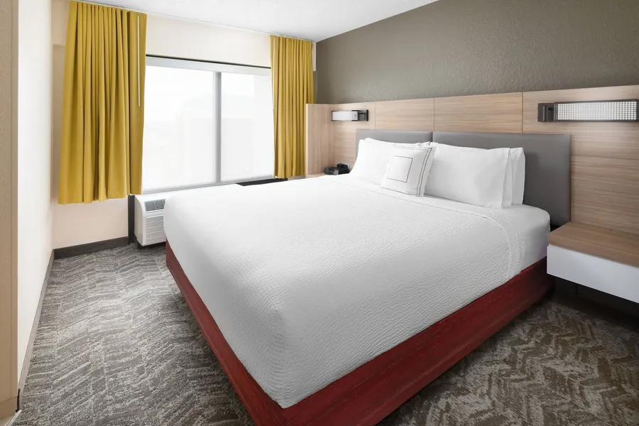 SpringHill Suites Houston Hobby Airport hotel detail image 6