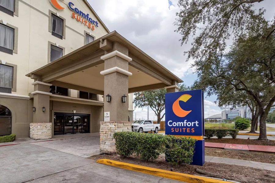 Comfort Suites Houston near Medical Center- NRG Stadium hotel detail image 2