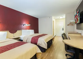 Red Roof Inn - Houston Westchase hotel thumbnail 5