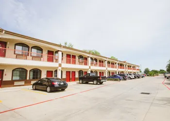 Palace Inn - Baytown I-10 hotel thumbnail 3