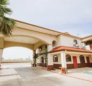 Palace Inn - Baytown I-10 hotel detail image 5