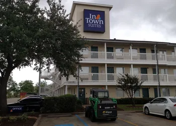 InTown Suites Extended Stay Houston TX – Hobby Airport hotel thumbnail 2